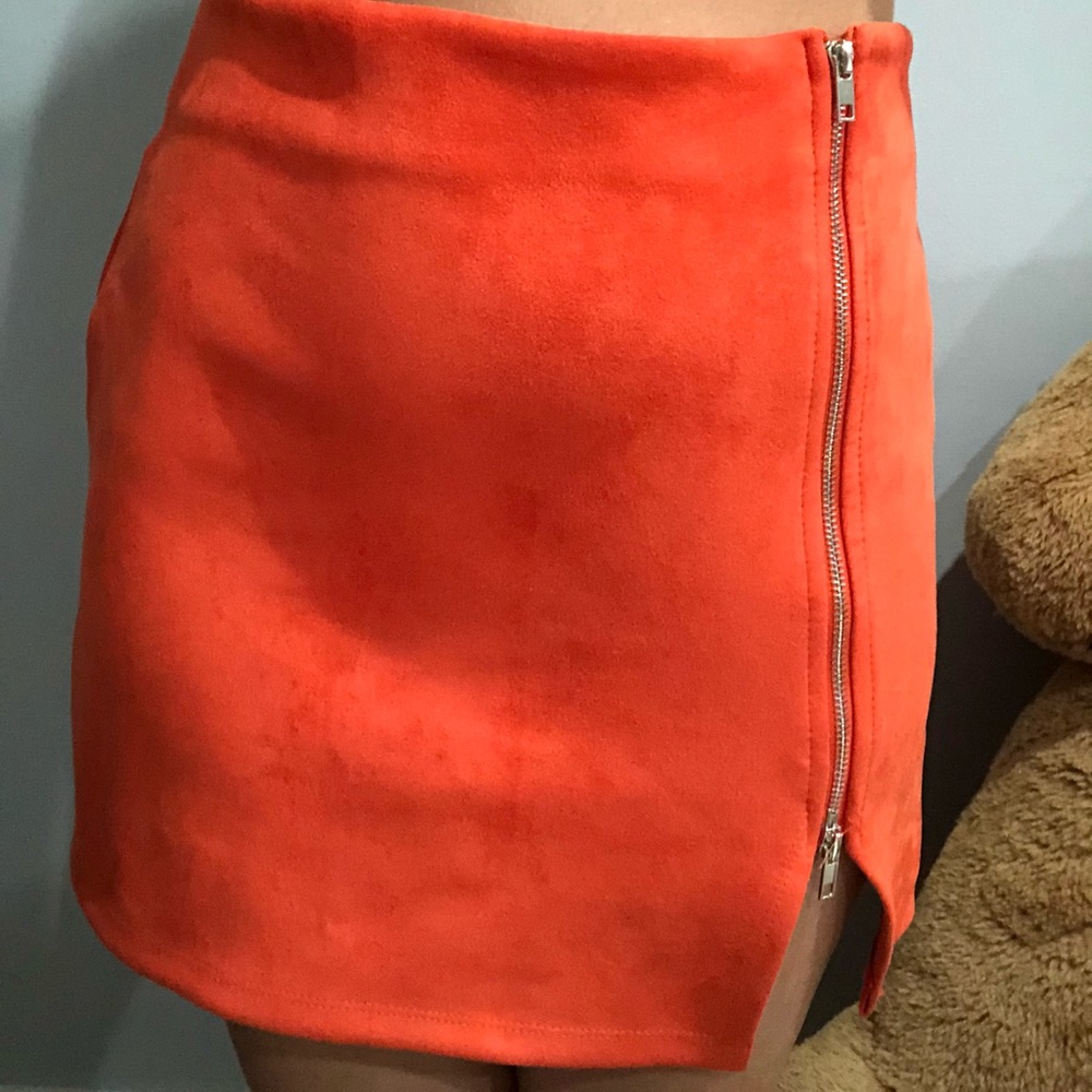 Worn once suede skirt